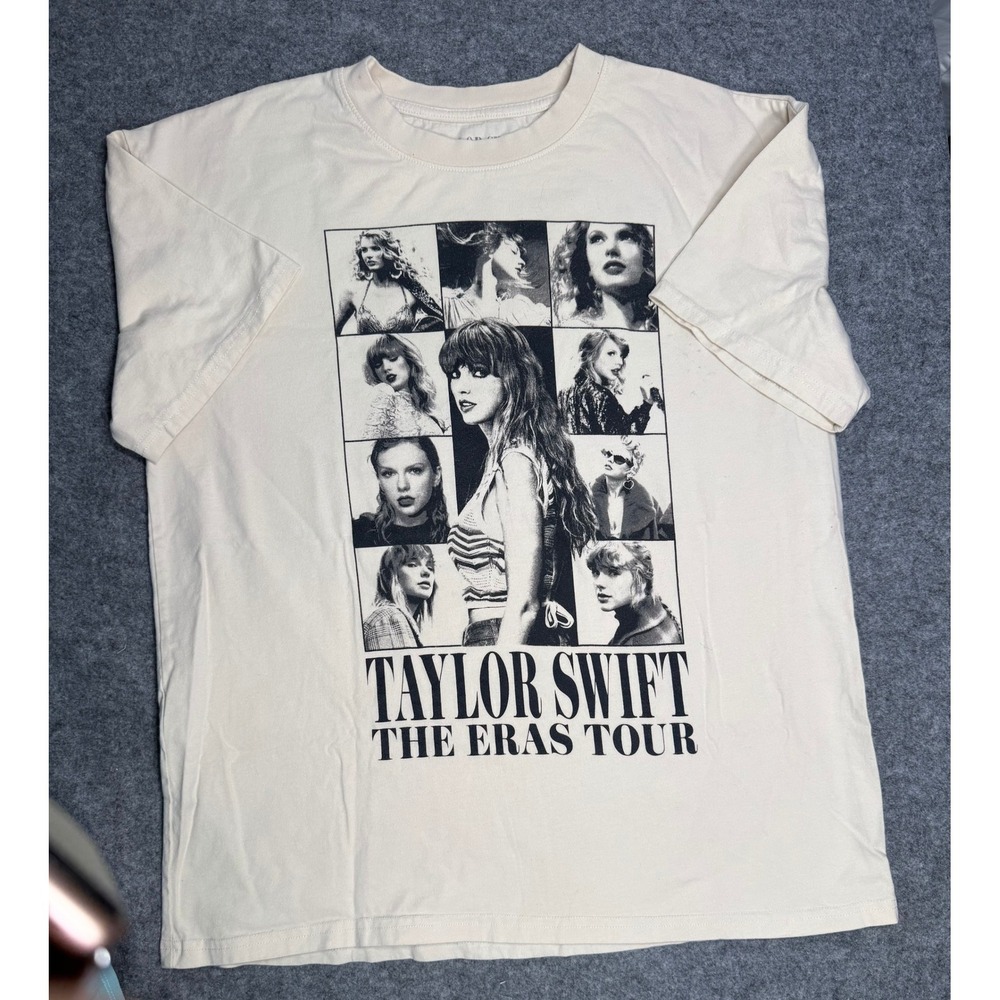 Official Taylor Swift The Eras Tour Concert T-Shirt‎ Cream Size Medium